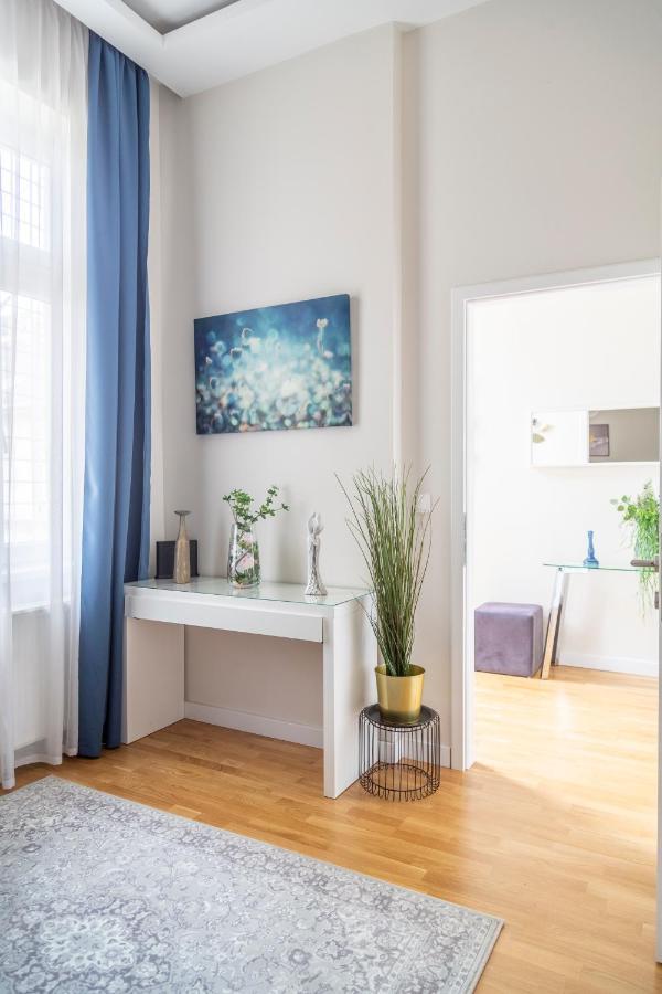 Luxury Quentin Apartment 3 Bedrm, 2 Bathrm 부다페스트 외부 사진